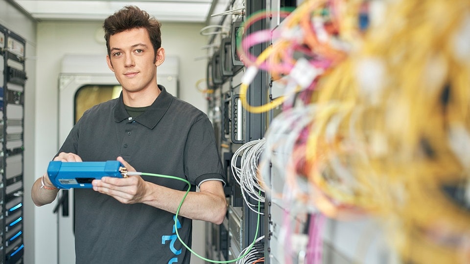 Elektroniker Für Informations Und Systemtechnik Ausbildung Gehalt MDR-Ausbildungsangebot: Elektroniker/-in für Informations- und