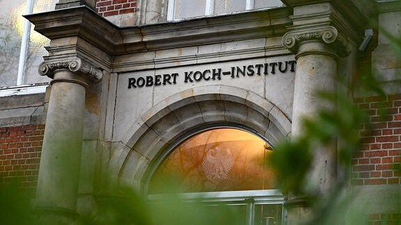 Der Eingang zum Robert Koch-Institut 