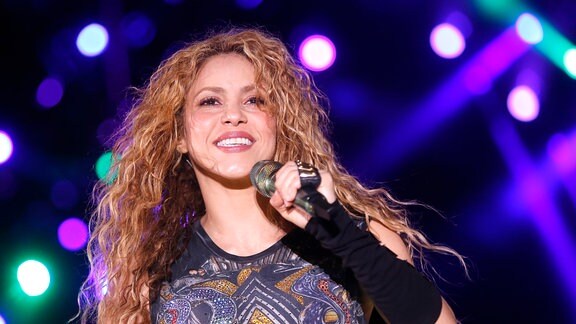 Die Sängerin Shakira aus Kolumbien gibt ein Konzert beim Cedars International Festival.