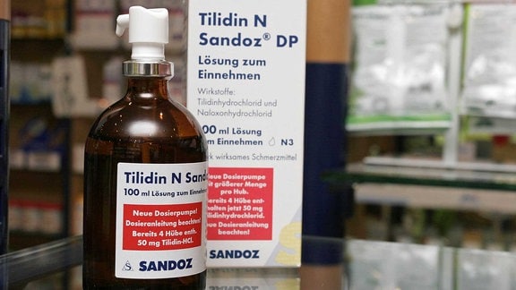 Flasche Schmerzmittel - Tilidin N - von Sandoz.