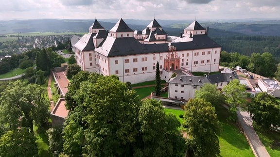 Der Osten: Schloss Augustusburg