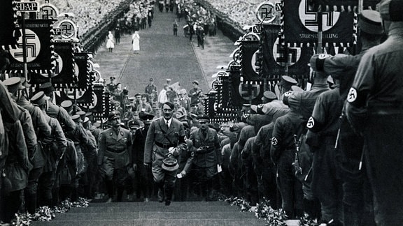 Adolf HITLER auf dem Reichserntedankfest, auf dem Bückeberg