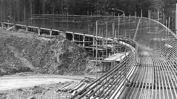 Bauarbeiten an der Bobbahn in Altenberg.