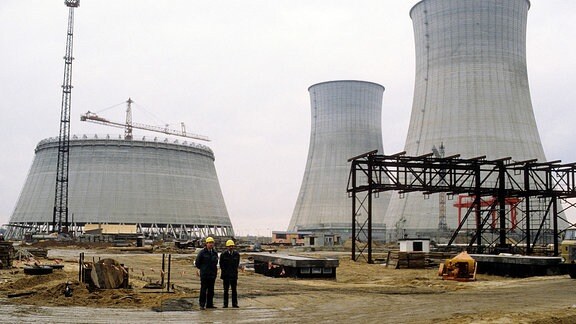 Bauarbeiten am Kernkraftwerk Stendal in Niedergörne, 1990.