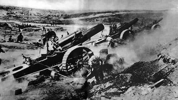 Schwere Artillerie der Britischen Armee in der Schlacht an der Somme Juli 1916 Erster Weltkrieg