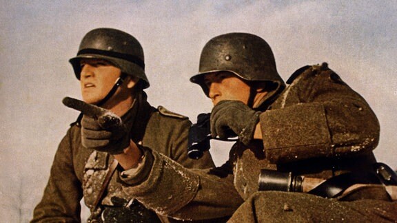 Wehrmachtssoldaten in Winteruniform während des Unternehmens "Barbarossa" in der Sowjetunion 1941
