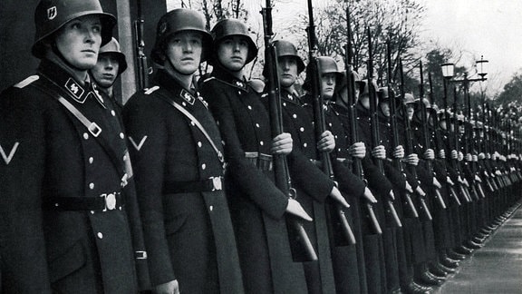 Waffen-SS - SS-Leibstandarte "Adolf Hitler" 1935 in München