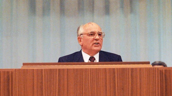 UdSSR-Präsident Michael Gorbatschow auf dem 5. Kongress der Volksdeputierten September 1991
