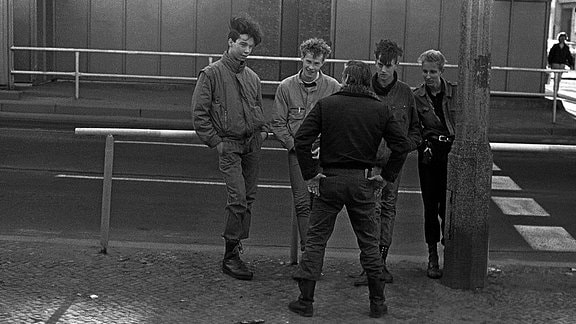Subkultur Punkbands: Die Aliens der DDR | MDR.DE