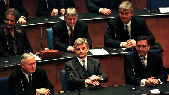 Schröder, Fischer und Lafontaine im Bundestag