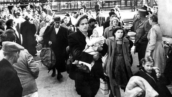 Massenflucht aus Ungarn 1956 nach dem Aufstand