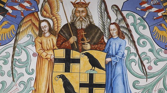 Wandmalerei im Kapitelhaus zeigt Kaiser Heinrich II. und Wappen Thilo von Trotha.