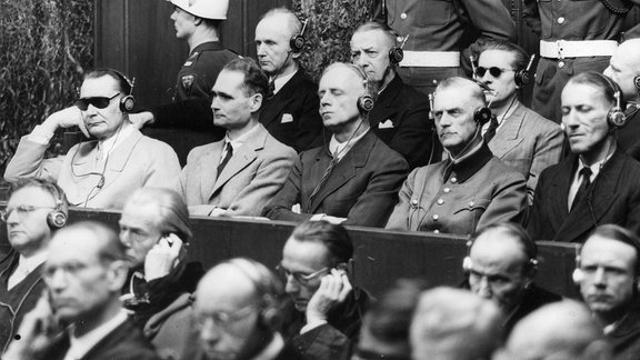 Göring, Hess, Ribbentrop, Keitel, Kaltenbrunner, Dönitz, Räder, Schirach and Sauckel im Gerichssaal in Nürnberg, 1946