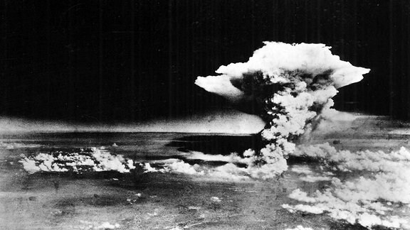 Atombomben-Explosion über Hiroshima 1945