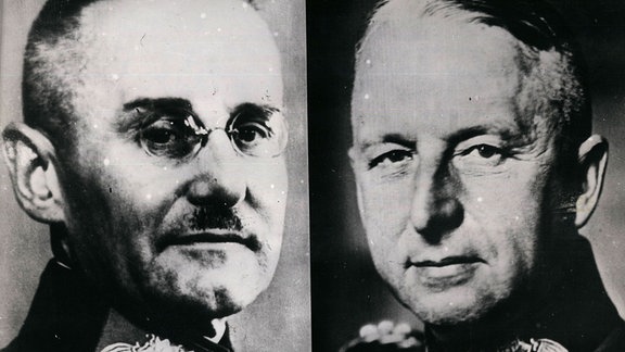 Generlastabschef Halder (links)  und Erich von Manstein (rechts).