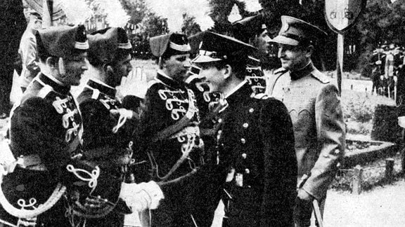 Prinzregent Paul und König Peter II von Jugoslawien 1940 in Belgrad