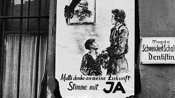 Plakat zum Volksentscheid über die Enteignung von Kriegsverbrechern SBZ 1946