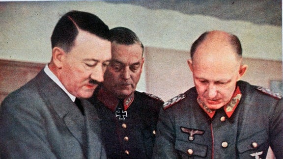Adolf Hitler OKW-Chef Wilhelm Keitel und Chef des Wehrmachtführungsstabes Alfred Jodl