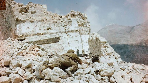 Britischer Soldat in der Schlacht am Monte Cassino im Mai 1944