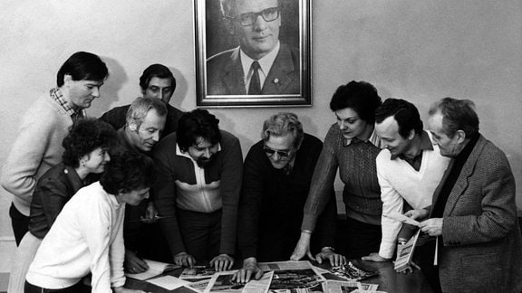 Redaktionssitzung in einem Zeitungsverlag der DDR, 1983