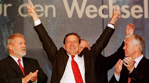 Gerhard Schröder beim Wahlkampf 1998