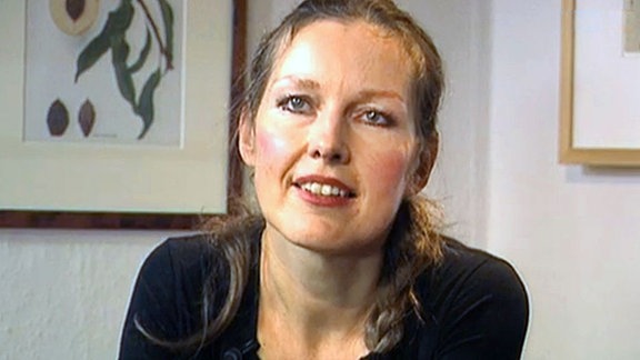 Angela Krauß besuchte von 1976 bis 1979 das Leipziger Literaturinstitut "J.R. Becher". Die Schriftstellerin spricht hier über das Schreiben und wie Literatur beim Leser wirkt.