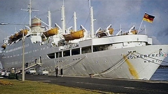 DDR-Kreuzfahrtschiff MS Völkerfreundschaft