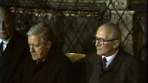Schmidt und Honecker besuchen Güstrow