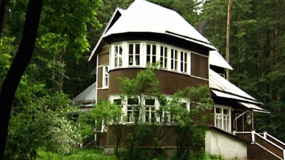Kleines Gartenhaus-Schlösschen