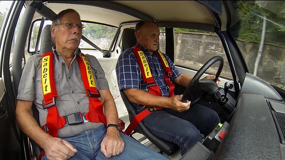 Egon Culmbacher und Werner Ernst in einem Rallye-Wartburg