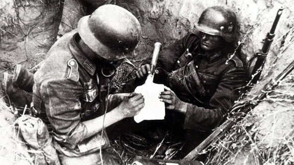 Wehrmachts-Grenadiere in Stalingrad 1942