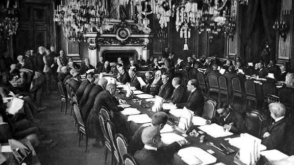 Beginn der Pariser Friedenskonferenz im Januar 1919