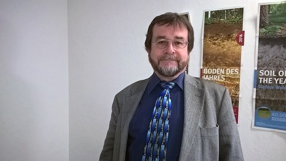 Martin Wuttke, Müllexperte vom Bundesumweltamt, in seinem Büro