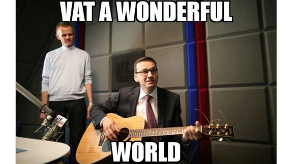Bildmontage polnischer Finanzminister Mateusz Morawiecki mit Gitarre