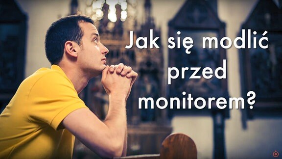 Mann betet kniend. Text: Wie betet man vor dem Bildschirm?