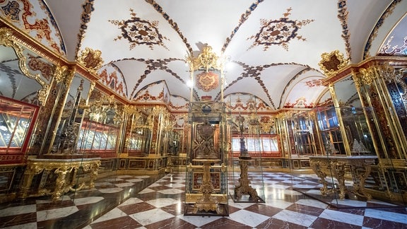 Das Juwelenzimmer im Historischen Grünen Gewölbe im Dresdner Schloss der Staatlichen Kunstsammlungen Dresden
