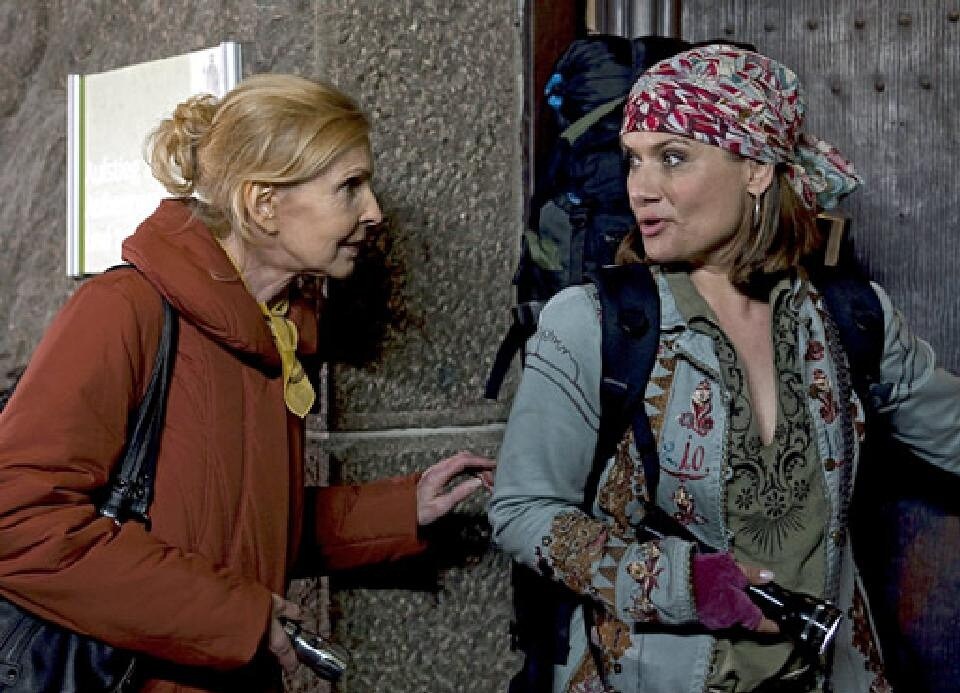 Frau weicht treffen aus