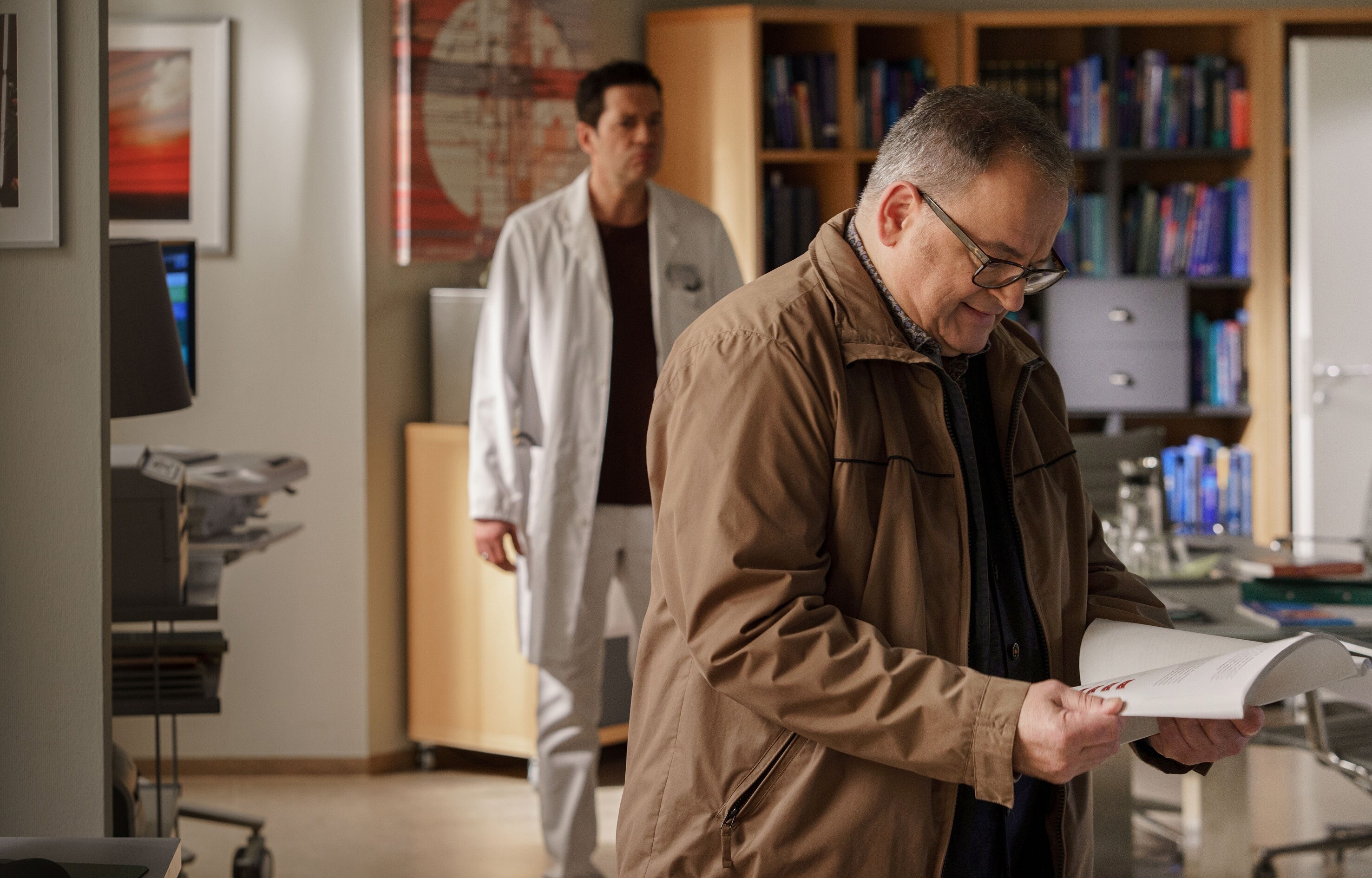 Bilder zu Folge 925 Zusammen ist man weniger allein Das Erste Bilder zu Folge 925 Zusammen ist man weniger allein Das Erste