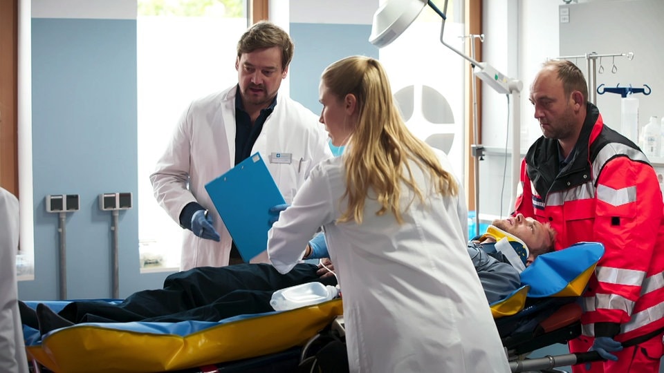 In Aller Freundschaft Die Jungen ärzte Folge 22