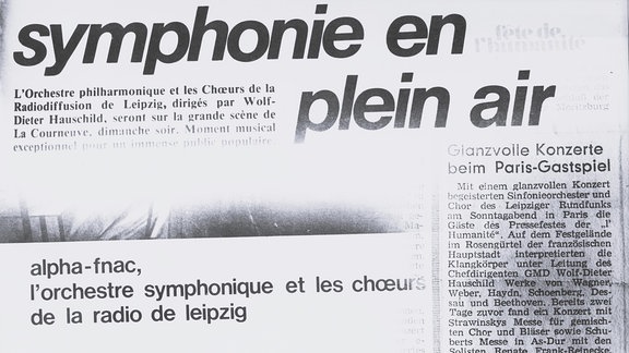 Schwarz-Weiß-Foto Zeitungsartikel Paris 1979.