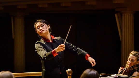 Dirigentin Tianyi Lu