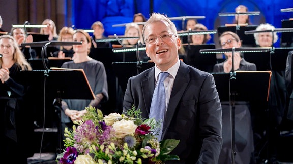 Philipp Ahmann bei seinem Antrittskonzert als Künstlerischer Leiter des MDR-Rundfunkchors in der Leipziger Peterskirche