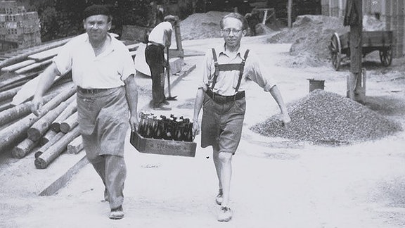 Wiederaufbau Sendesaal 1947 durch Chormitglieder