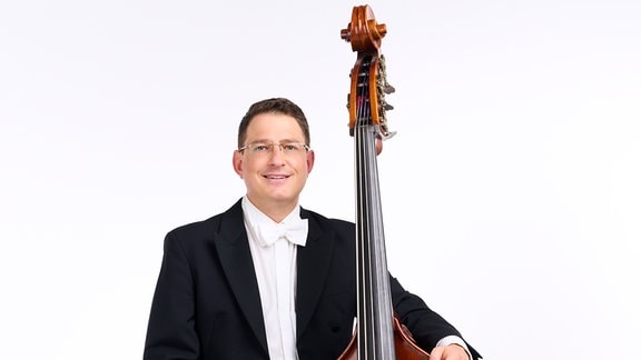 Christopher Beuchert, Mitglied im MDR-Sinfonieorchester