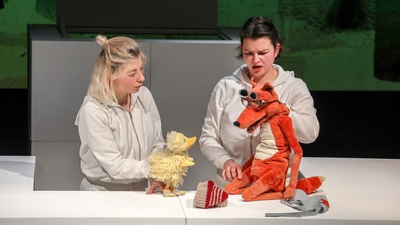 Puppentheater Aufführung des Stückes "Alle Seine Entlein" Pressereferentin Anjelika Conrad, unter 0391 | 540 33 07 anjelika.conrad@ptheater.magdeburg.de