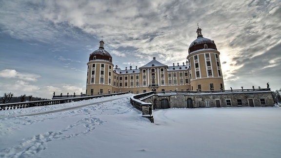 Schloss Moritzburg im verschneiten Winter
