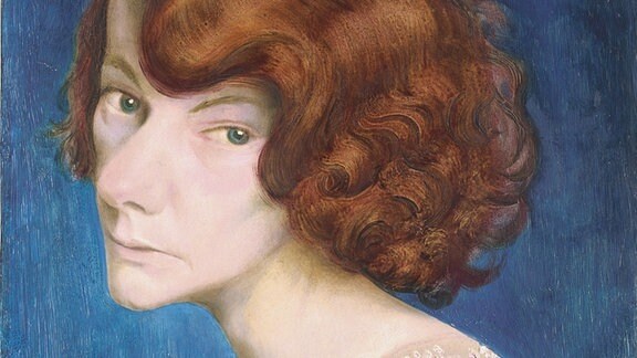 Gemälde einer rothaarigen Frau im Stil der 20er-Jahre