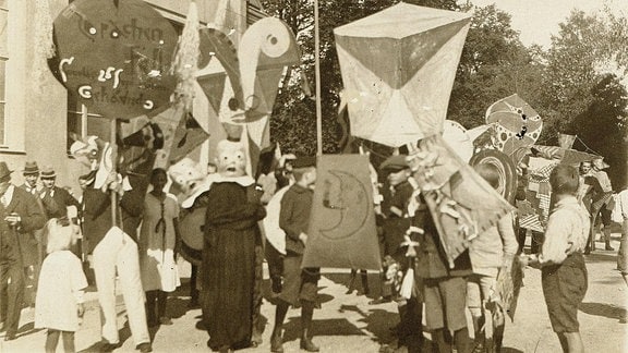 Drachenfest in Weimar, 1921