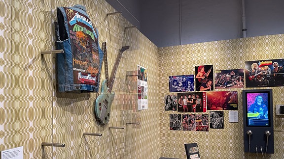 Blick in die Ausstellung: Heavy Metal in der DDR