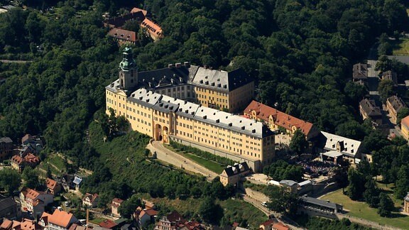 Luftbild der Heidecksburg in Rudolstadt, 2013